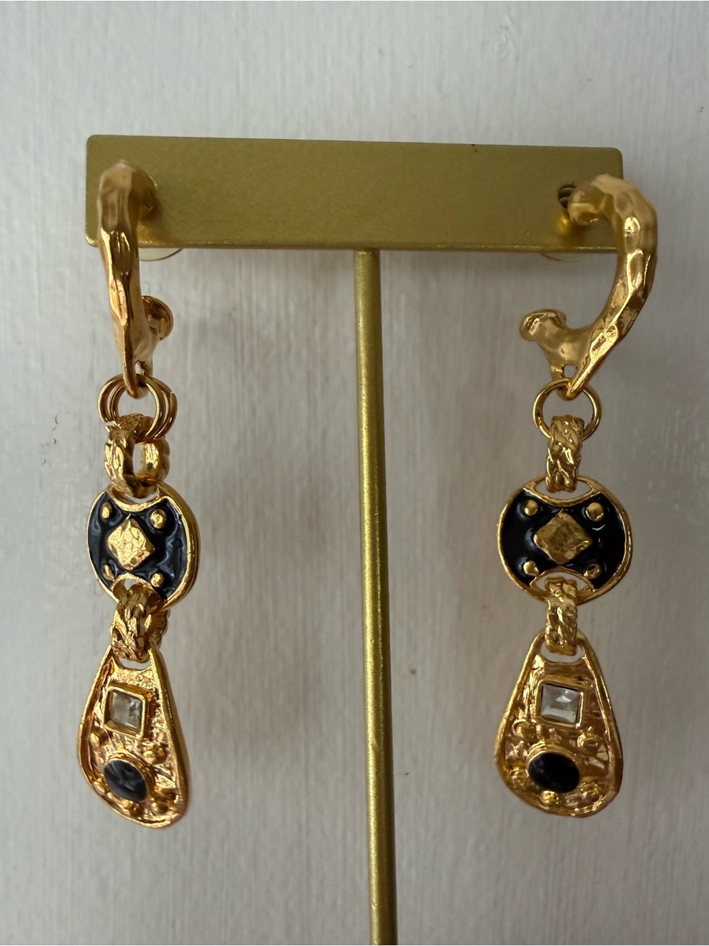 Vintage Gold-Tone Black Enamel Drop Earrings Pierced